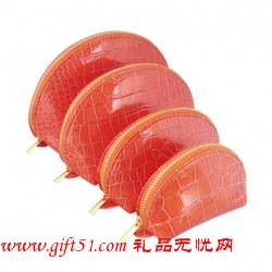 經(jīng)典鱷魚紋化妝包
