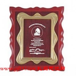 紅木獎(jiǎng)牌雕刻獎(jiǎng)牌定制