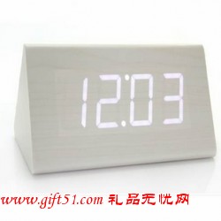 三角形木質(zhì)多功能電子鐘定制