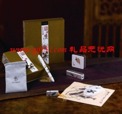 中國白石諧趣電子禮品商務(wù)套裝
