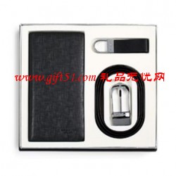 皮具商務(wù)套裝