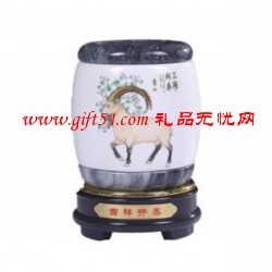 新款吉祥開泰辦公商務(wù)筆筒 旋轉(zhuǎn)筆筒